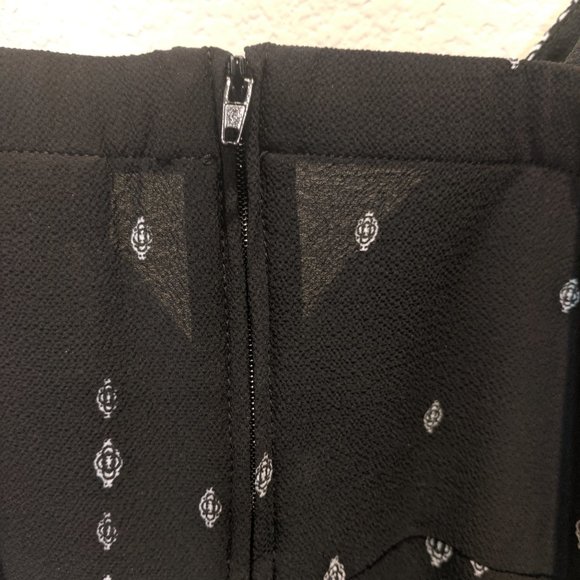 Brand New! TeezeMe Black White Romper 5 - Picture 6 of 6